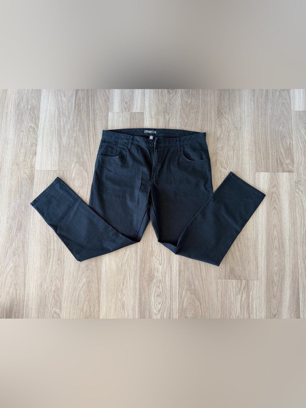 Black Men’s Pants - Van Heusen